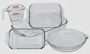 Pyrex glass bakeware