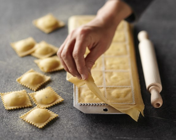  Imperia CucinaPro Mould Tortelli Classici with Rolling